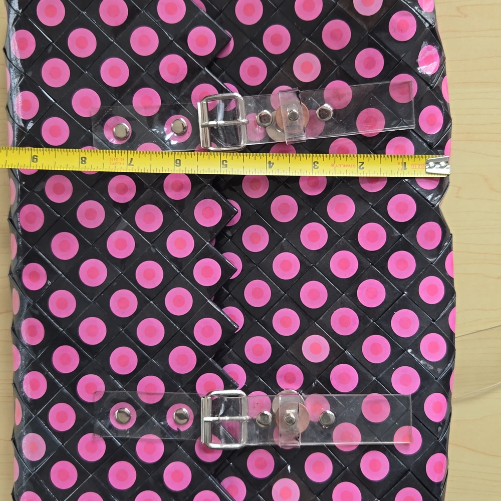 Rebagz Half The Sky Designs pink polka dot messenger/computer bag - Picture 3 of 16